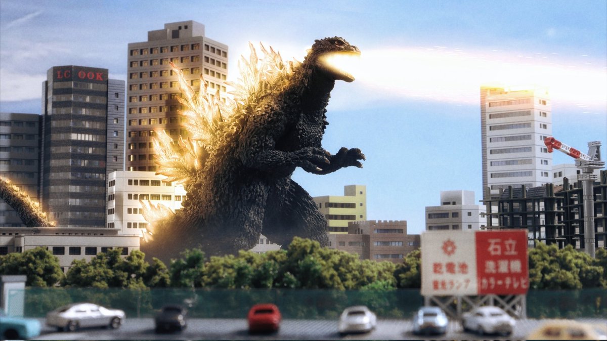 "Heat ray"

S.H.MonsterArts Godzilla 2000 toy photography 📸