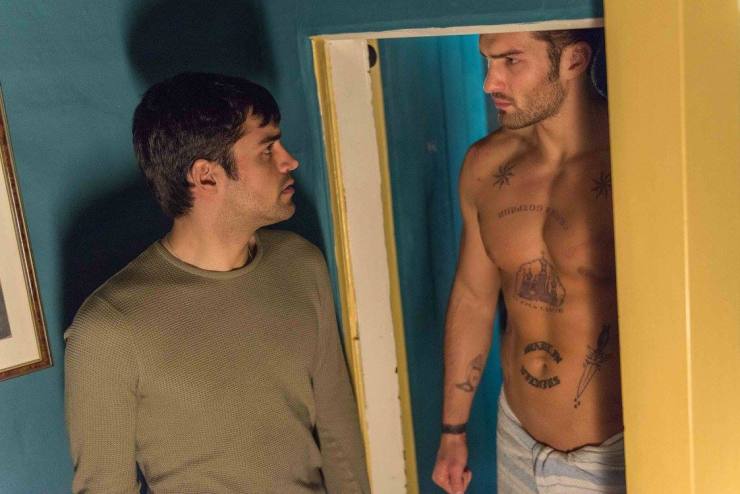 _OnlyGuys_'s tweet image. Underrated gay horror movie 🌈👬😈