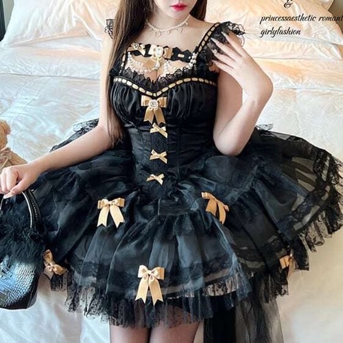 全2カラー　ぷちリボンフリルワンピース　※バックリボンなし💖
yamikawagirl.fashionstore.jp/items/117745904