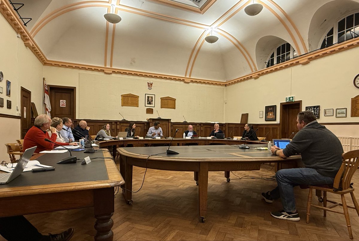 Town Council awards £13,722 in community grants to Burnham and Highbridge groups burnham-on-sea.com/news/town-coun…