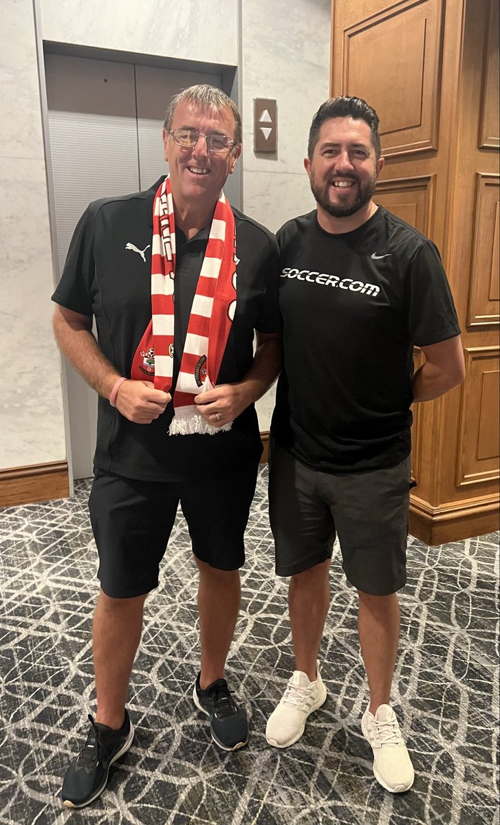 Happy Birthday <a href="/mattletiss7/">Matt Le Tissier ✝️</a>. Chicago was an incredible experience and looking forward to a few more adventures in the near future. Have a brilliant day mate 🎉