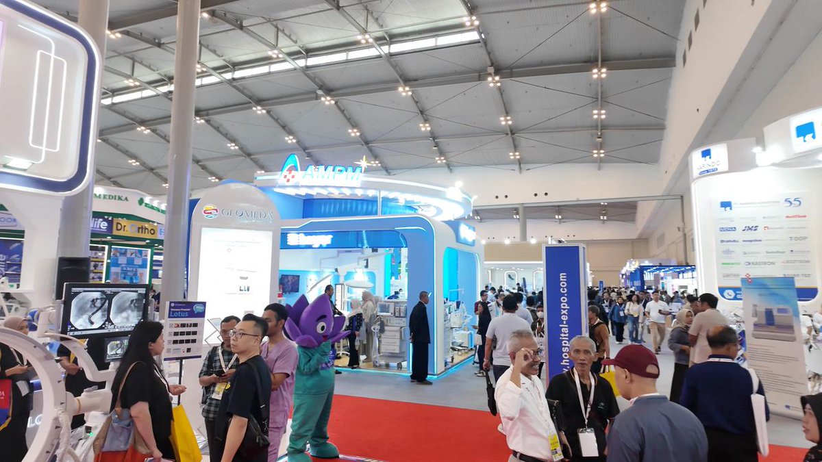 VECVERSE's tweet image. We had a rewarding time showcasing our @ Pette series intelligent pipettes at Hospital Expo 2025 in Jakarta.
From real-time voice control to precise equal-volume dispensing, our tools sparked great curiosity from local lab professionals and hospital representatives.
#pipette