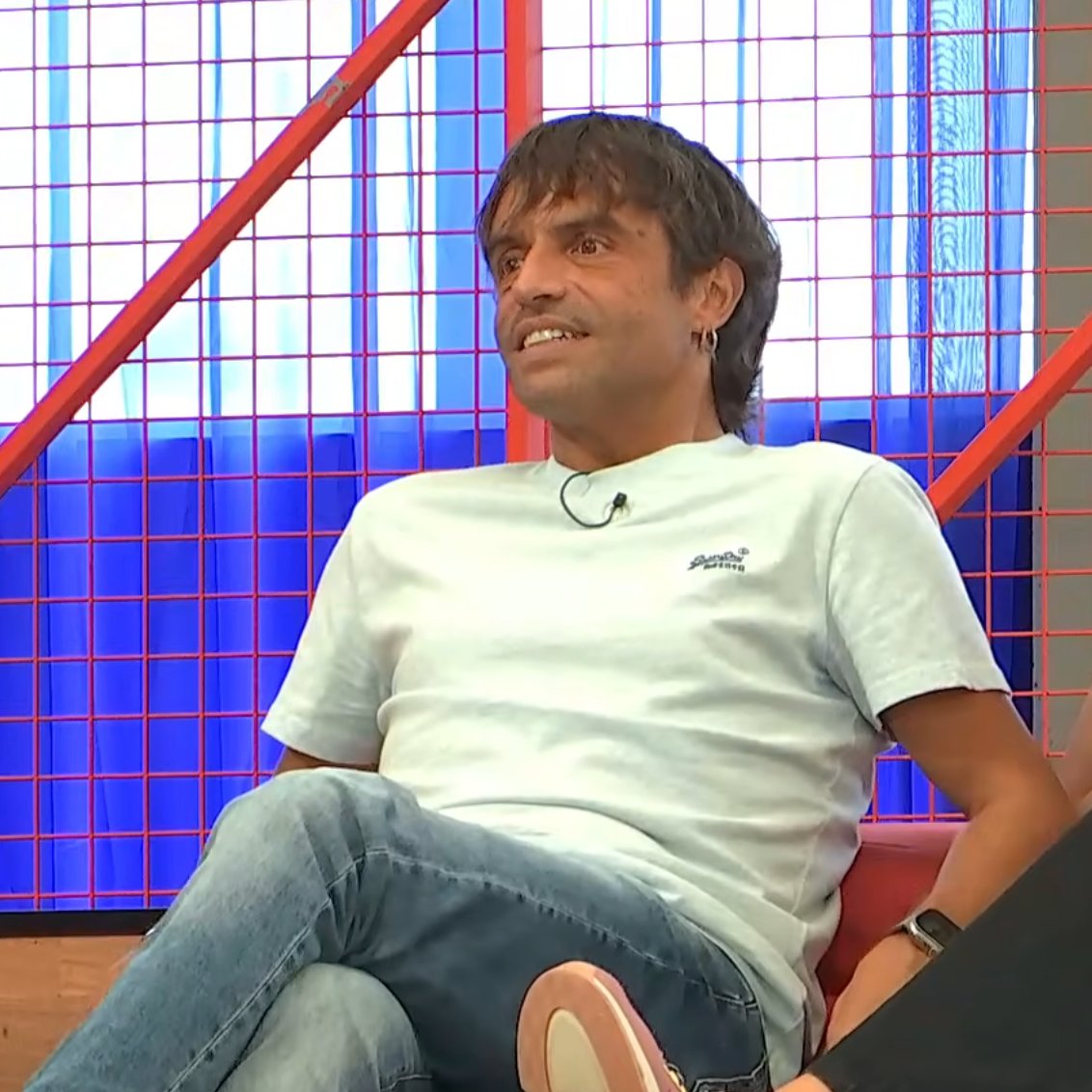 OT_Oficial's tweet photo. 🗣️🗨️ @ManuGuix a María Cruz: "Confía en nosotros, no sé lo que vió el jurado, nosotros pensamos que vas por muy buen camino y que estás haciendo muy bien las cosas".

💥 Sigue el REPASO de la GALA 4 aquí 👉🏻 https://t.co/Y1O1NZws7M #OTDirecto14O https://t.co/j6RkDQdEGp