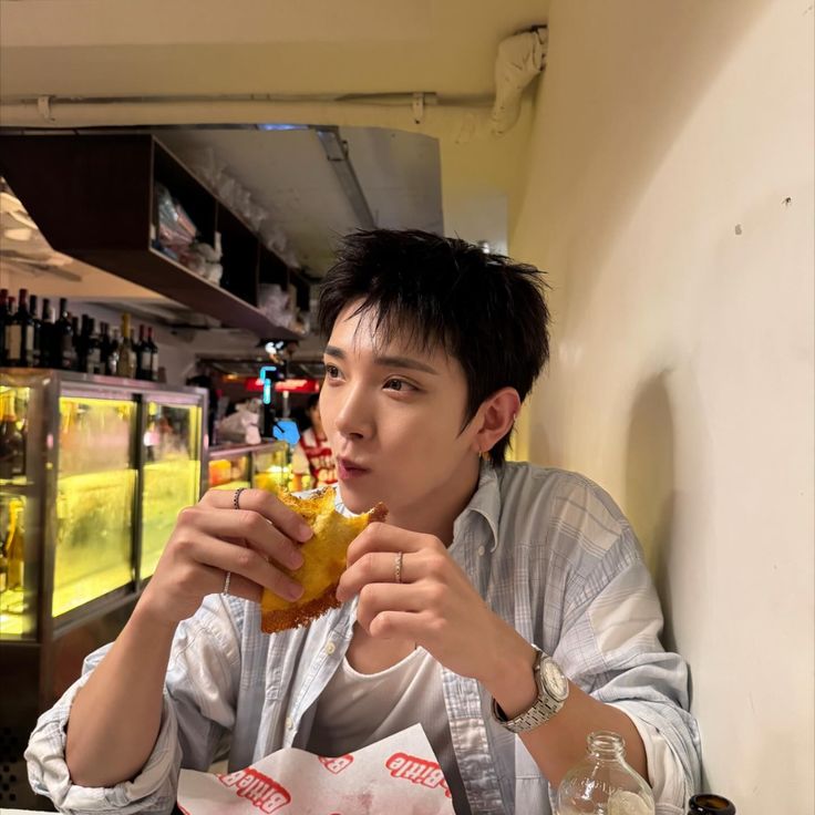 _baddemo's tweet image. Dinner?