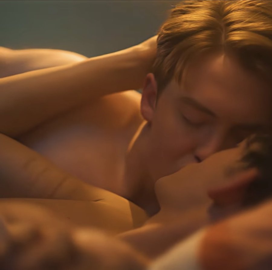 KathrynHarrop90's tweet image. There's a million little reasons for why I want you here
There's a million little reasons for why I want you near