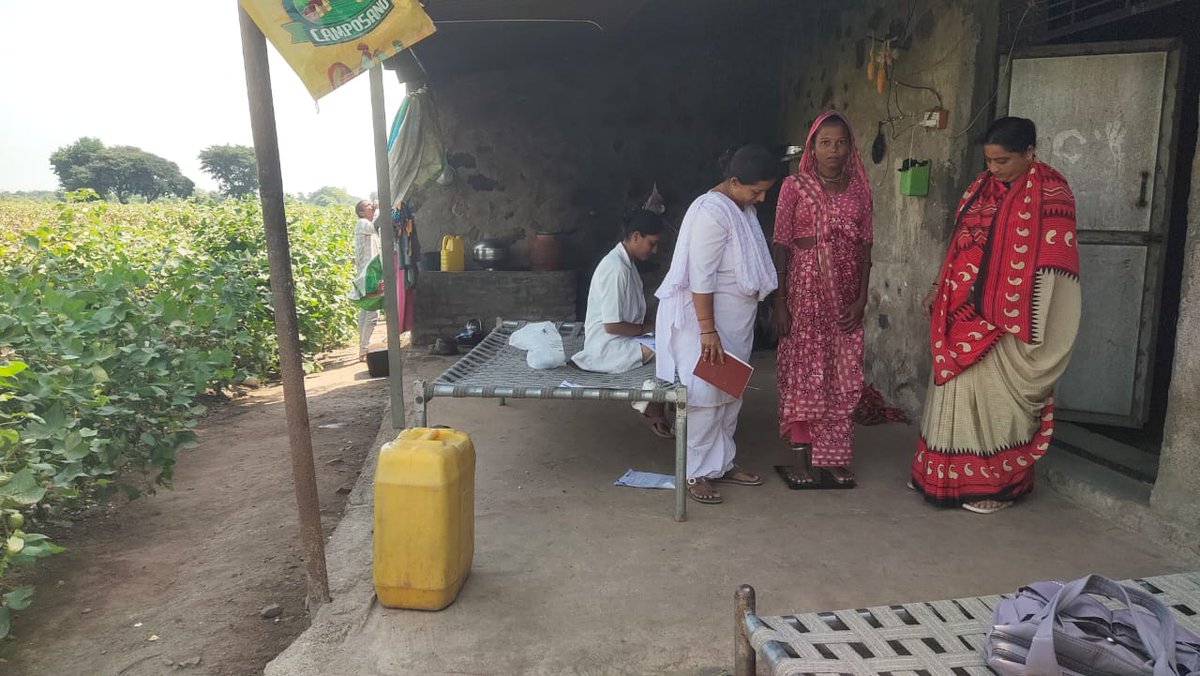 cdho_botad's tweet image. Child health screening at bhimdad aanganwadi center no 4 and high risk ANC visited at bhimdad by RBSK team BOGAR634 phc TATAM Gadhada, District : Botad. @GujaratRbsk @GujaratSHRBSK @rbskgujarat