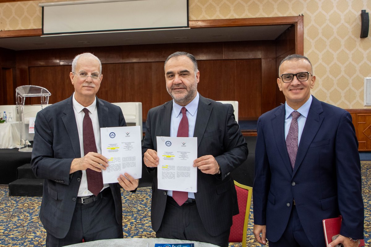 شاركت جامعة العين في مؤتمر اتحاد الجامعات العربية والتركية الذي أُقيم في تونس، حيث شهد المؤتمر حضورًا أكاديميًا واسعًا من مختلف الدول العربية والتركية.
وقد مثّل الجامعة كلٌّ من الدكتور نور الدين عطاطرة، نائب رئيس مجلس أمناء جامعة العين، والأستاذ الدكتور غالب الرفاعي، رئيس