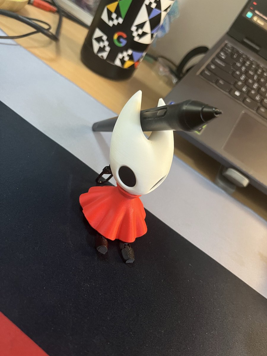treker402's tweet image. She supports my work