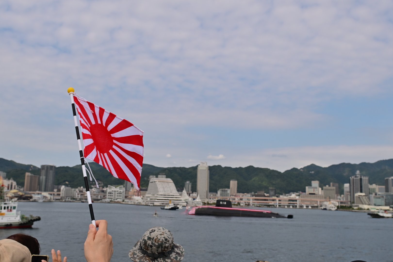 潜水艦隊新編記念　盾 盾(日本国潜水艦運用100年・海上自衛隊潜水艦部隊創設60周年記念)
