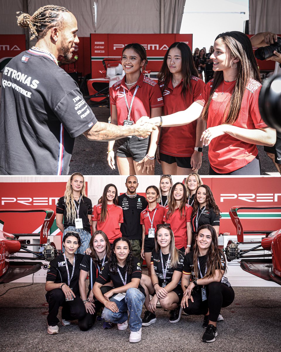 ESPNF1's tweet photo. When Lewis went to support the F1 academy drivers ahead of their season finale in Austin 🤝

Goat level backing 🐐 https://t.co/h7QhTgyyhV