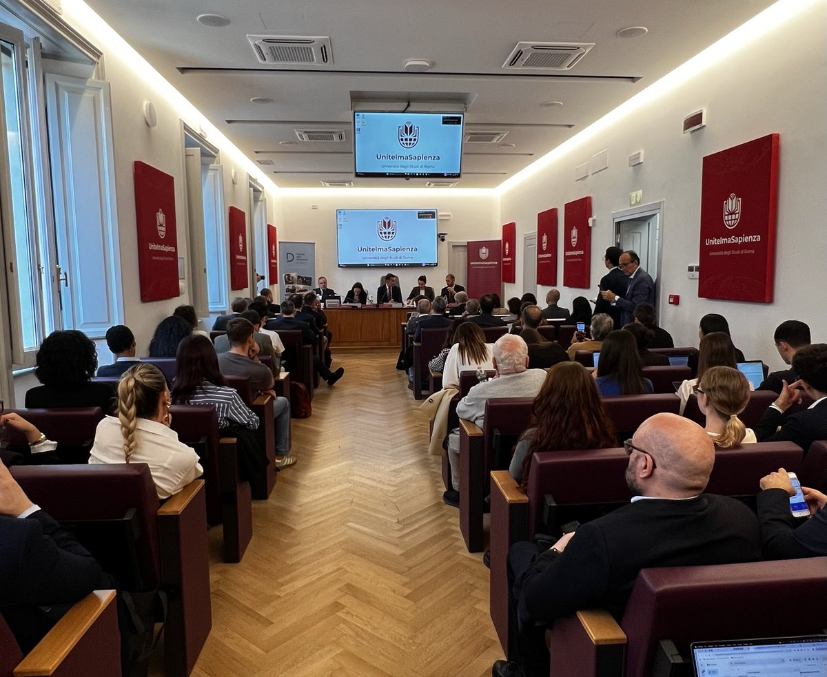 Termina una mattinata di dibattito colma di spunti sulle #relazioni transatlantiche e i loro sviluppi, dalla #difesa alla sicurezza #internazionale. 
Grazie a tutti i relatori e ai partecipanti!