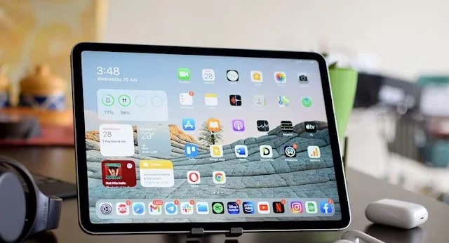 technews4u_site's tweet image. रिपोर्टों के अनुसार, Apple इस सप्ताह अपडेटेड Vision Pro, M5 iPad Pro और 14-इंच MacBook Pro जारी करेगा।
#Apple #VisionPro #M5ipadpro #Macbookpro #iPhone17 

technews4u.site/2025/10/apple-…