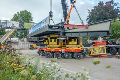 enerpac's tweet image. Nine steel superstructures were recently installed in Ferdinandstor, Germany. By combining SPMT units with 2x2 Enerpac JS250 Jack-Up Systems, bridges weighing up to 120 tonnes were lifted and installed.
Discover the JS250:
enerpac.com/en-gb/jack-up-…
#Enerpac #JS250 #HeavyLifting