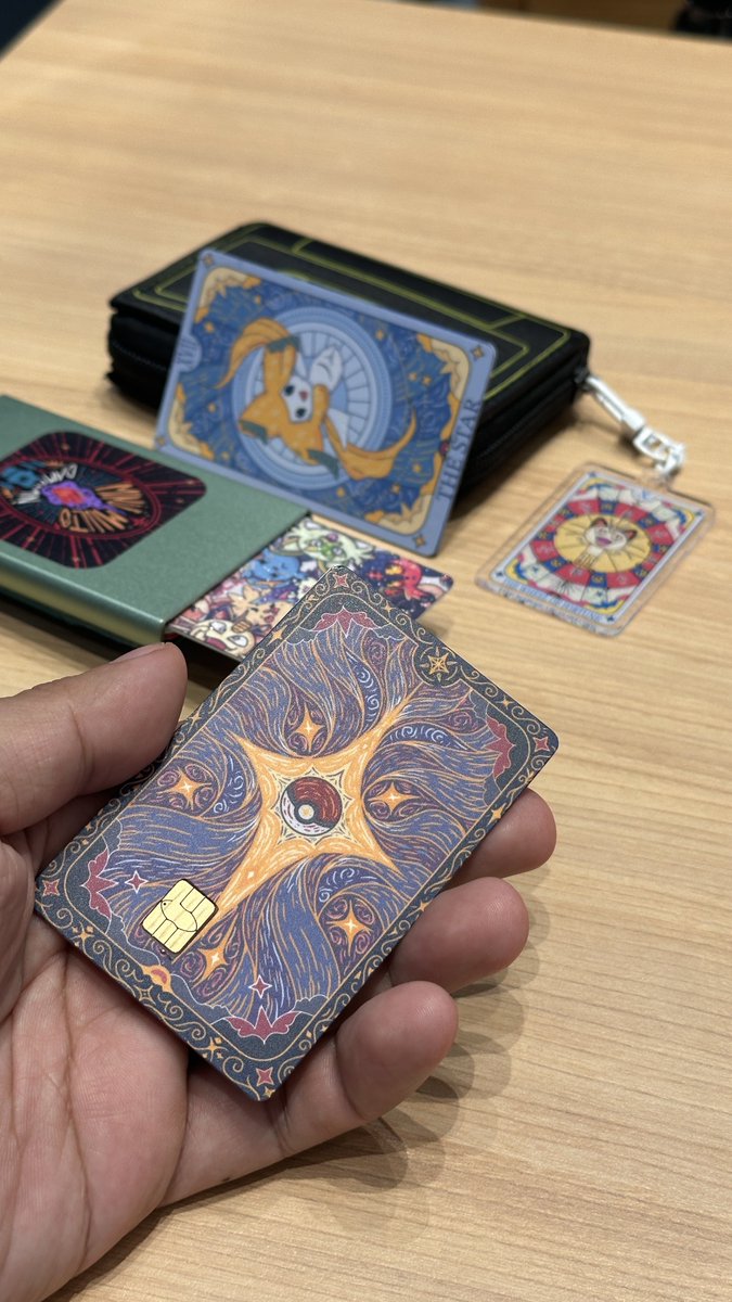 thejuswaaa's tweet photo. pokemon arcana keychains &amp; card skins https://t.co/qqsXjjsowb