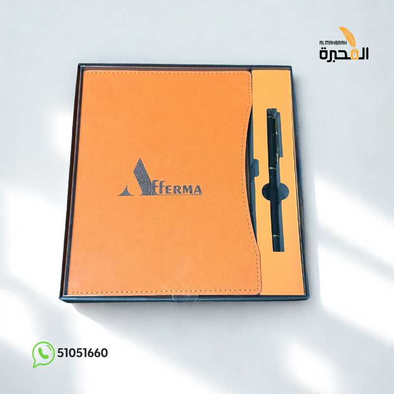 نصمم ونطبع دفاتر مخصصة بشعار مؤسستك لتعزز حضور هويتك بكل الفعاليات والاجتماعات 
للطلبات والاستفسارات 51051660
#المحبرة #علامة_تجارية #هوية #مطابع_قطر