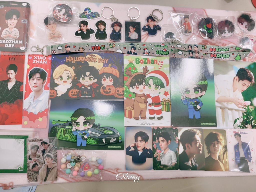 DaYToY1oo591's tweet photo. แจกฟรี 1 คน เนื่องในวันที่อารมณ์ดี ให้หมดในภาพเลย 31 ชิ้น 
Car holder 1 ชิ้น
โปสการ์ด 5 แผ่น
ที่คั่น 2 แผ่น
Post it 1 เซต
การ์ใส 2 แผ่น
พวงกุญแจชื่อ 1 อัน
พวงกุญแจอะคริลิค 8 อัน
สแตนดี้ 2 อัน
กิ๊ฟต๊อก 1 อัน
สตก. 3 แผ่น
สายคล้องคอ 1 เส้น
โฟโต้การ์ด 4 ใบ
ไม่เสียค่าส่งนะ รีไปโล้ด https://t.co/PQRv66g7EL