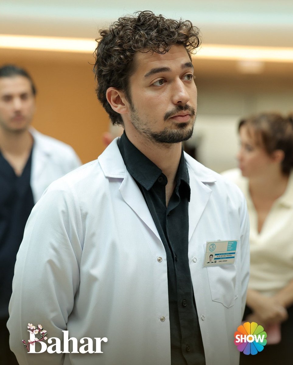 Bölüm fotoğraflarından UrSer.

《#Bahar #UrSer 》