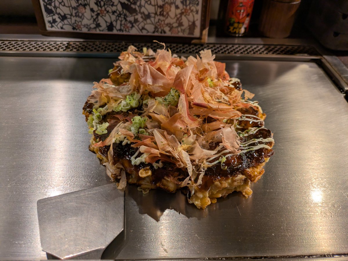 久々に、お好み焼き介
新町で顔馴染みのお店も少なくなってきた。いろいろ大変だろうけど、頑張って続けて欲しい
あと、仙禽は初めて飲んだけど、美味しかった。最近のお酒の作り方という気がする