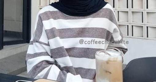 coffeechocol4te's tweet photo. Emang boleh sweater secantik ini harganya cuma 60 ribuan aja? 😭

Sumpah ya, ini tuh sweater penyelamat aku banget kalo lagi pengen sat-set! Mau pakai celana warna apa aja, jilbab warna apa aja, pasti cocokkkkkk. Btw yang aku pakai warna Gotye-Cheska ya.
🛒https://t.co/N5WCcBTH5A https://t.co/uxfbpihTme