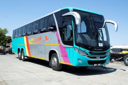 Chimbofungaiwo kuti sei mabuses aya asingagawanzo pinda munews for accidents its because they prioritise safety.Chimuseyamwa is taking lives unnecessarily!