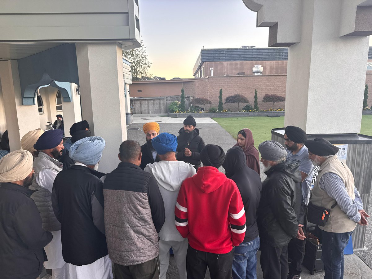 Team SOUDA doing outreach at Guru Nanak Sikh Gurdwara Sahib <a href="/TeamSOUDA/">SOUDA • ਸੋਧਾ</a> @surreygurd