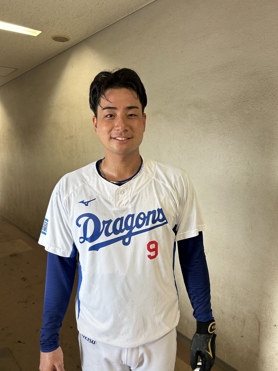 今日は、フェニックスリーグ、中日ドラゴンズvsベイスターズ戦取材の為、アイビースタジアムに行って来ました！
試合前に、中日井上監督、石伊選手に話を聞いて来ました！

#見てきて藤夫
#日刊スポーツ
#田村藤夫
#井上一樹監督
#石伊雄太