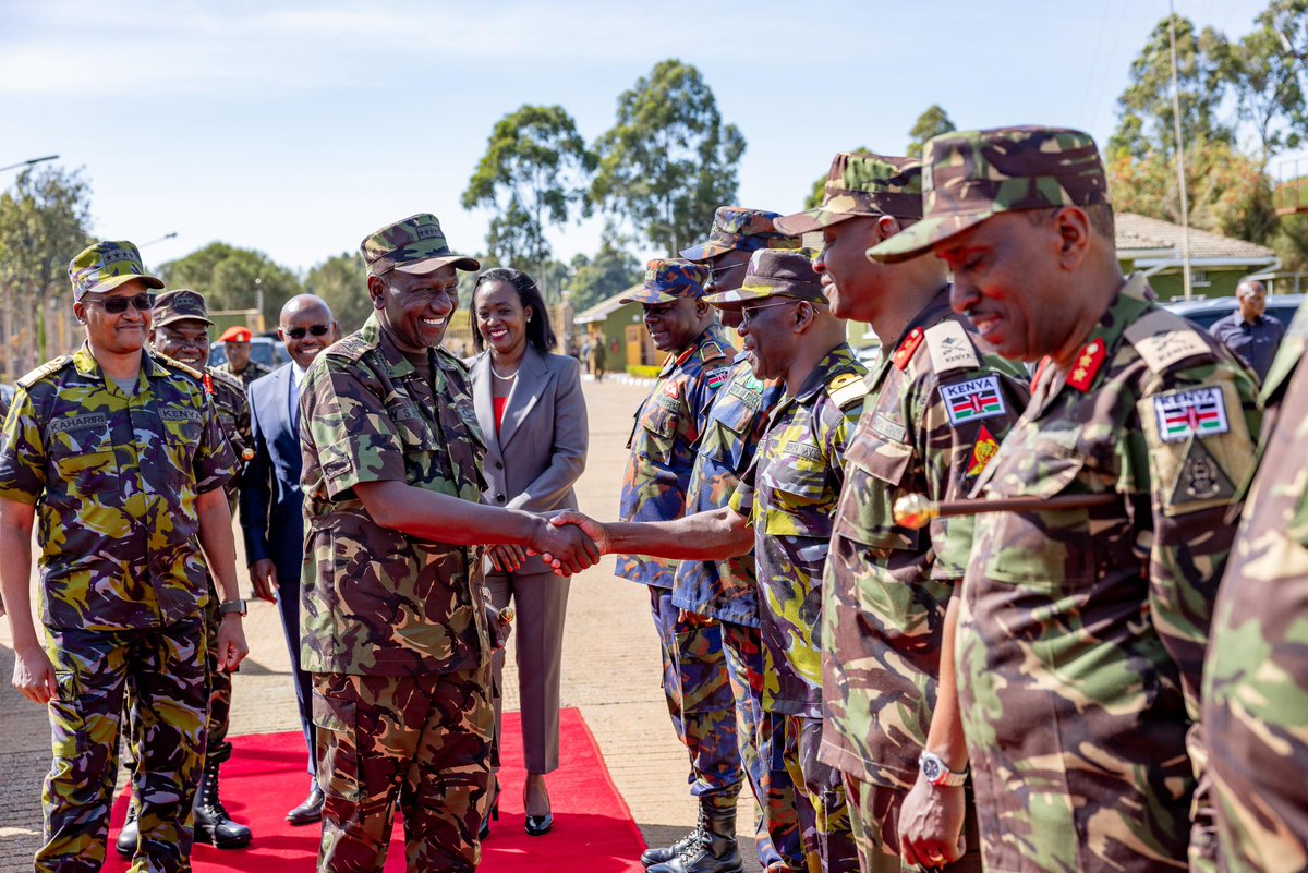 BiancaNaom1's tweet image. President William Ruto, as the Commander-in-Chief, has joined men and women of the KDF in Eldoret as they mark #KDFDay. As we commemorate Kenya Defence Forces Day, we pay tribute to the brave men and women who have dedicated their lives to protecting our nation. From the rugged…