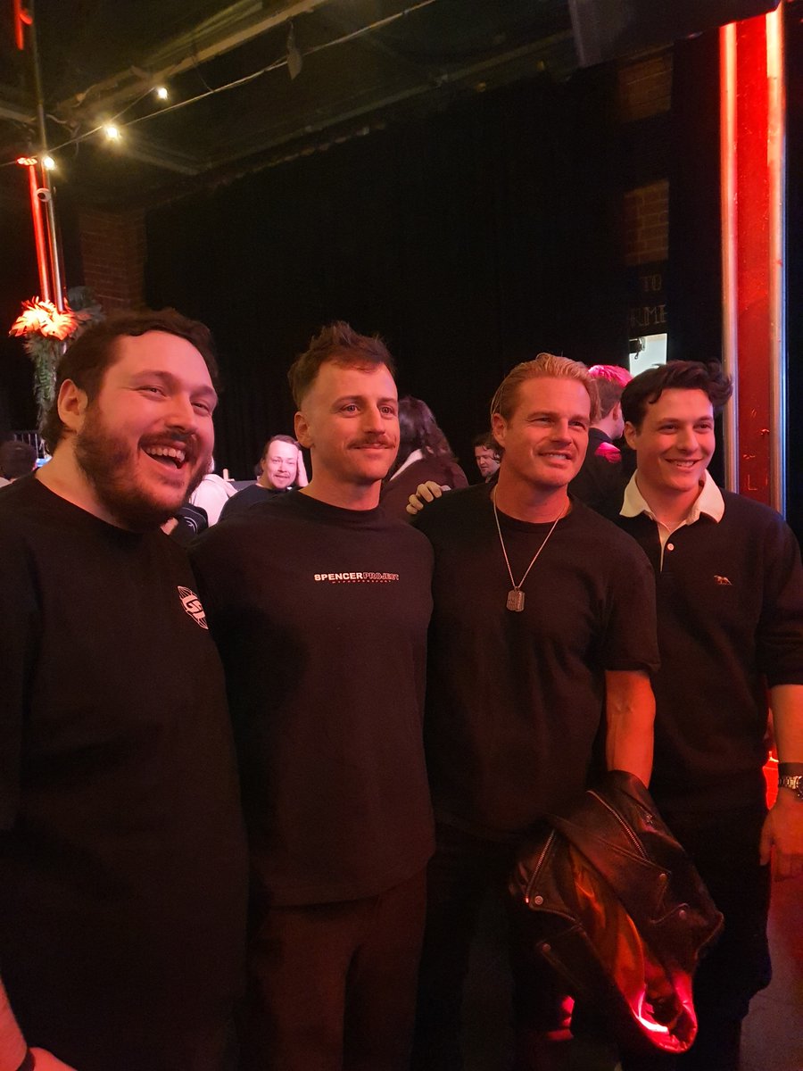 TiakyCasts tweet media