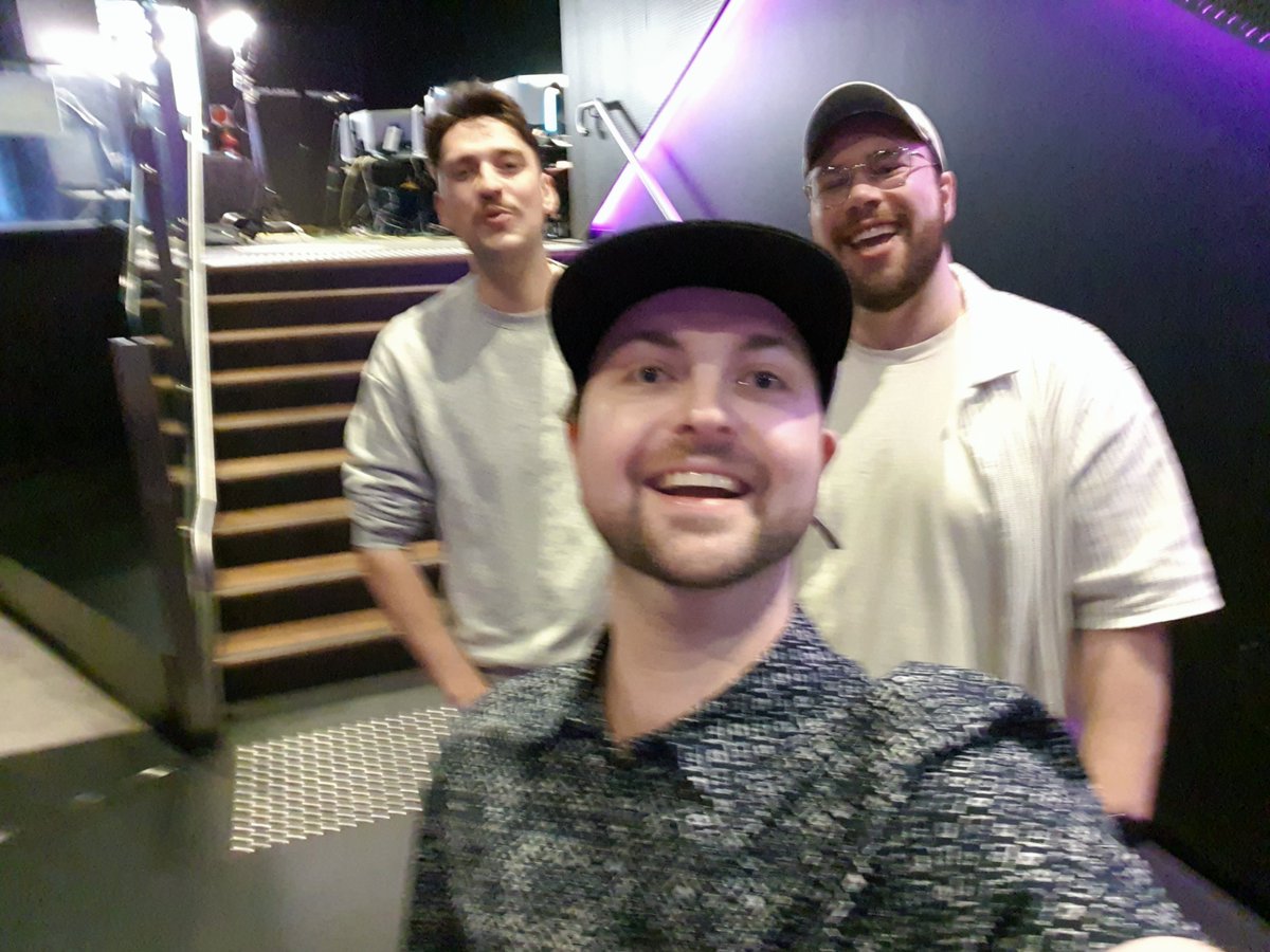 TiakyCasts tweet media