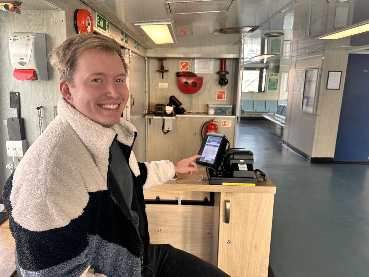Ticketer_UK's tweet image. Whether it’s buses or boats, we help keep passengers moving! 🚌⚓
Customer Support Coordinator, George Green, couldn't resist taking a few photos of our tech while on the North ↔ South Shields ferry recently.
And with no #BilltheTicketerDuck on hand, George got creative with…