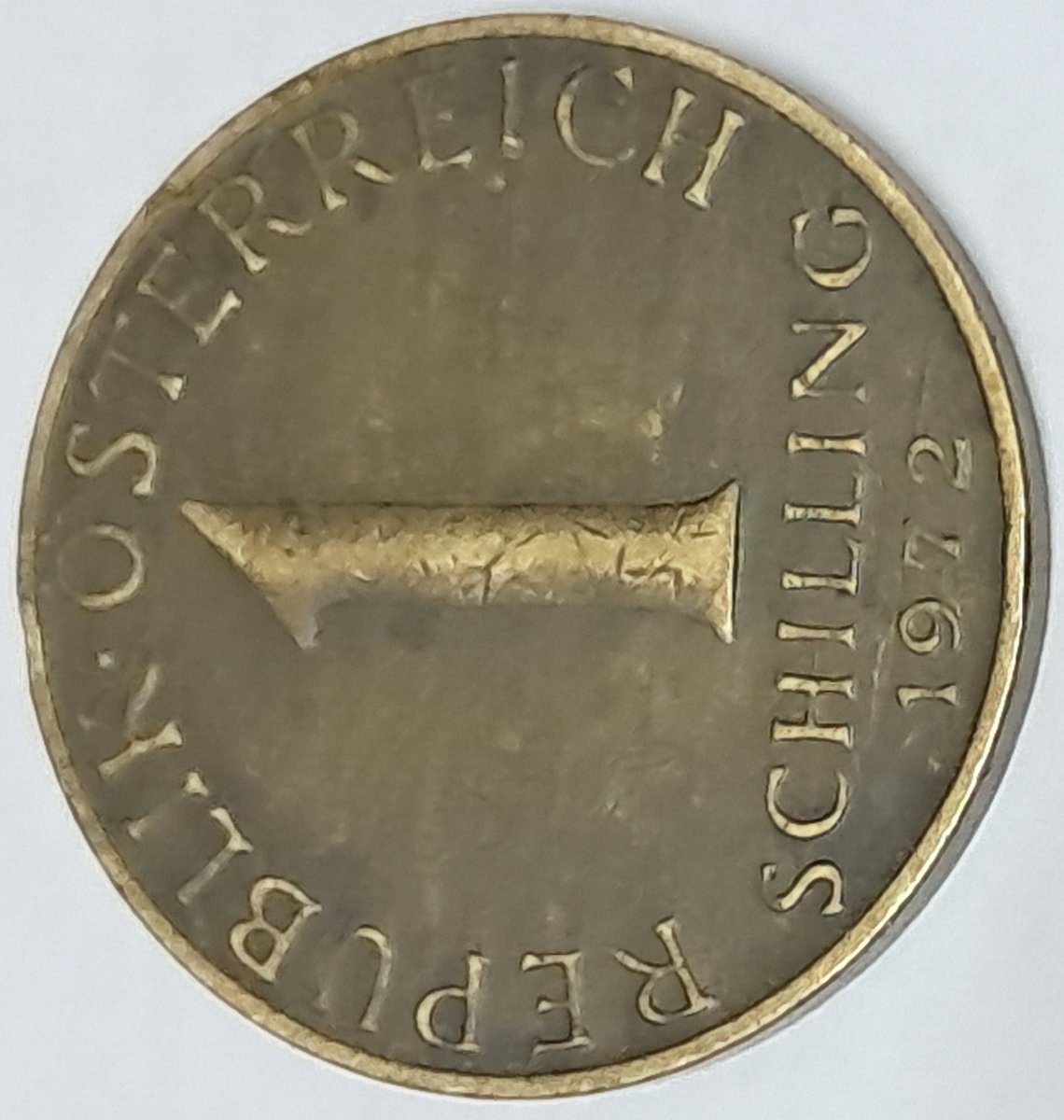 bashirahmed57's tweet image. Austria Coins:
A piece of Austrian history the 1972 1 Schilling
Featuring the iconic Edelweiss bloom, symbol
of purity and the Alps.
A golden reminder of pre-Euro Austria
#Austria #CoinCollecting #Numismatics #OldCoins #Schilling