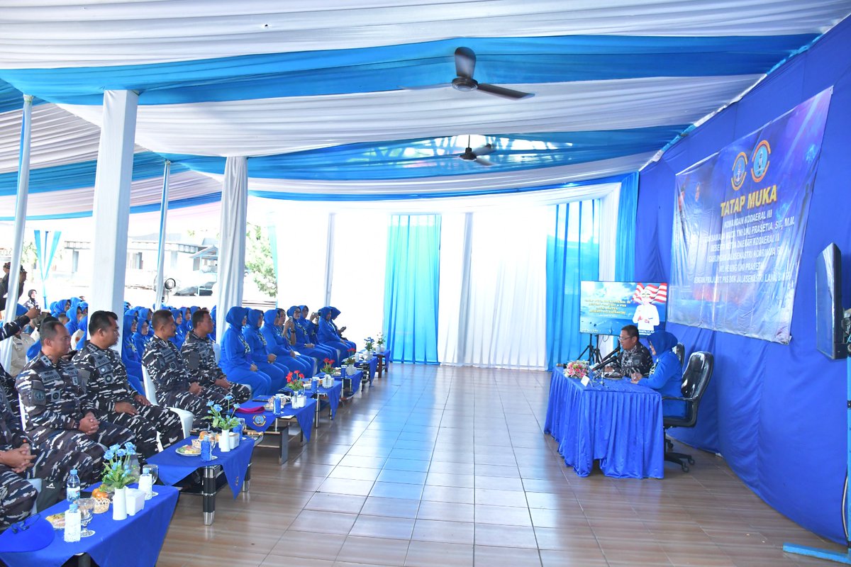 Kodaeral_III's tweet image. KUNJUNGAN KERJA DANKODAERAL III KE LANAL BANTEN: PERKUAT SOLIDARITAS DAN PEDULI KEMANUSIAAN

#tnial #tniangkatanlaut #jalesvevajayamahe #kodaeraliii #bhaktinalayudha