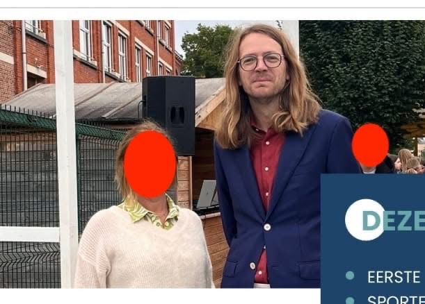 MeijertjeTanja's tweet photo. Adjunct-Directeur van middelbare school #VKO Opwijk, laat in een mailbericht aan de leerlingen weten dat hij "non-binair" is en eist te worden aangesproken met "die/hun" ipv "hij/hem".
Leerlingen worden verplicht om woke nonsens te slikken en taalfouten te maken.
@DVanLangenhove https://t.co/SPgeSTZKZm