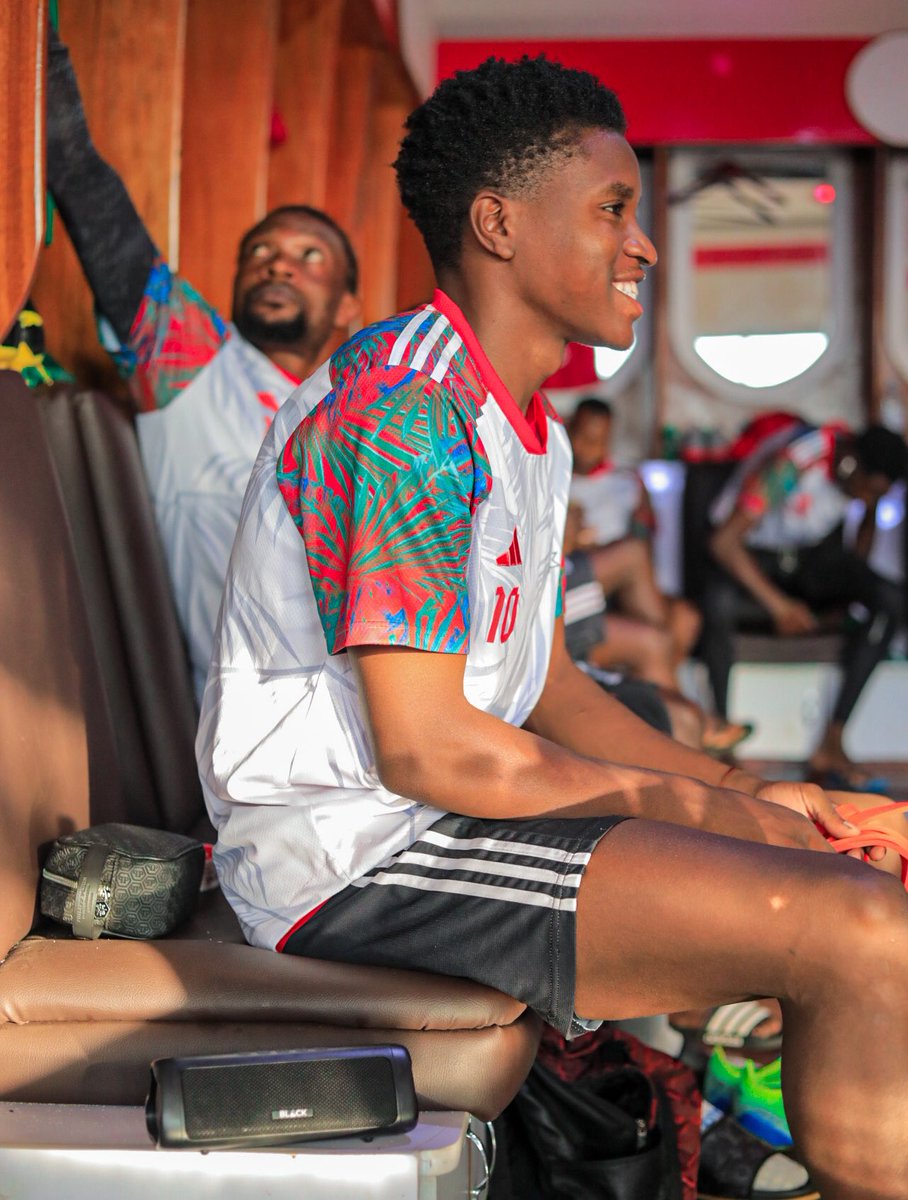 Black (@blacklyfug) on Twitter photo <a href="/AllanOkello8/">Allan Okello</a> dialed in with the BLACK Bassbox. The ritual before the roar! ๐ฅโฝ
All eyes on Algeria tonight at 7PM! ๐บ๐ฌ Letโs make it count!
#ALGUGA #FIFAWorldCup <a href="/AllanOkello8/">Allan Okello</a> dialed in with the BLACK Bassbox. The ritual before the roar! ๐ฅโฝ
All eyes on Algeria tonight at 7PM! ๐บ๐ฌ Letโs make it count!
#ALGUGA #FIFAWorldCup