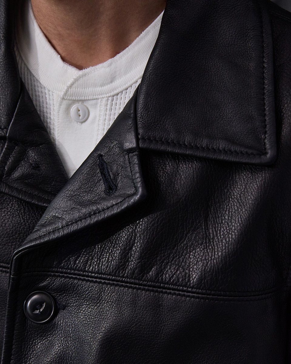 ＼今なら約2万円分ポイント還元✨／
【別注】Schott｜希少価値の高いUSA製カーコート

重厚感のある表情はそのままに、見た目以上に軽く、快適な着心地を実現したジャケット。
🔗arknets.link/4n5hKr7

#ショット #arknets #アークネッツ