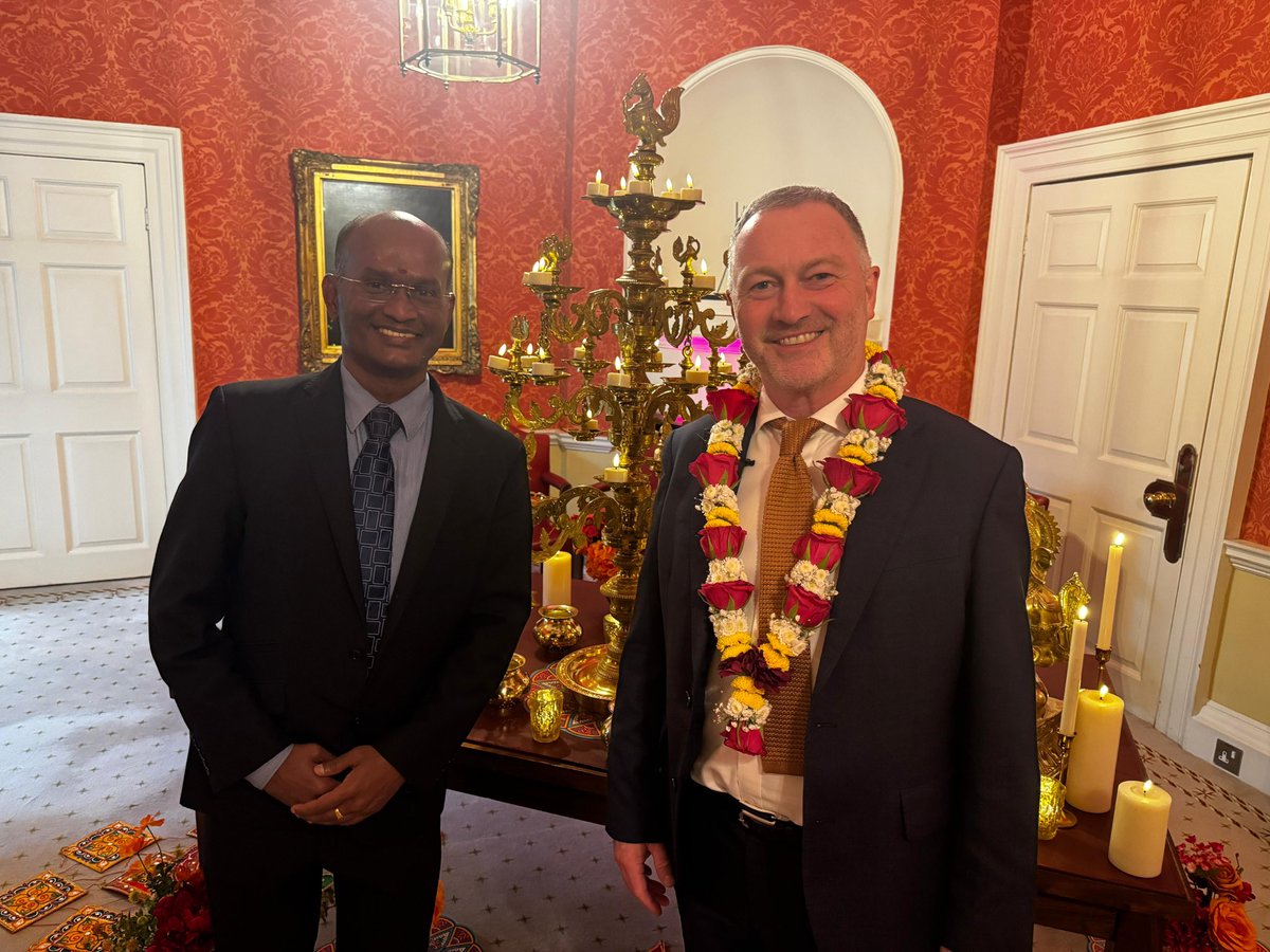 It's an immense pleasure to celebrate the joyous festival of 𝑫𝒊𝒘𝒂𝒍𝒊 𝒂𝒕 𝒕𝒉𝒆 𝑷𝒓𝒊𝒎𝒆 𝑴𝒊𝒏𝒊𝒔𝒕𝒆𝒓'𝒔 𝒓𝒆𝒔𝒊𝒅𝒆𝒏𝒄𝒆, 𝑵𝒐. 10 𝑫𝒐𝒘𝒏𝒊𝒏𝒈 𝑺𝒕𝒓𝒆𝒆𝒕, 𝒂𝒍𝒐𝒏𝒈𝒔𝒊𝒅𝒆 𝑺𝒕𝒆𝒗𝒆 𝑹𝒆𝒆𝒅 𝑴𝑷 𝑺𝒆𝒄𝒓𝒆𝒕𝒂𝒓𝒚 𝒐𝒇 𝑺𝒕𝒂𝒕𝒆 𝒇𝒐𝒓 𝑯𝒐𝒖𝒔𝒊𝒏𝒈,