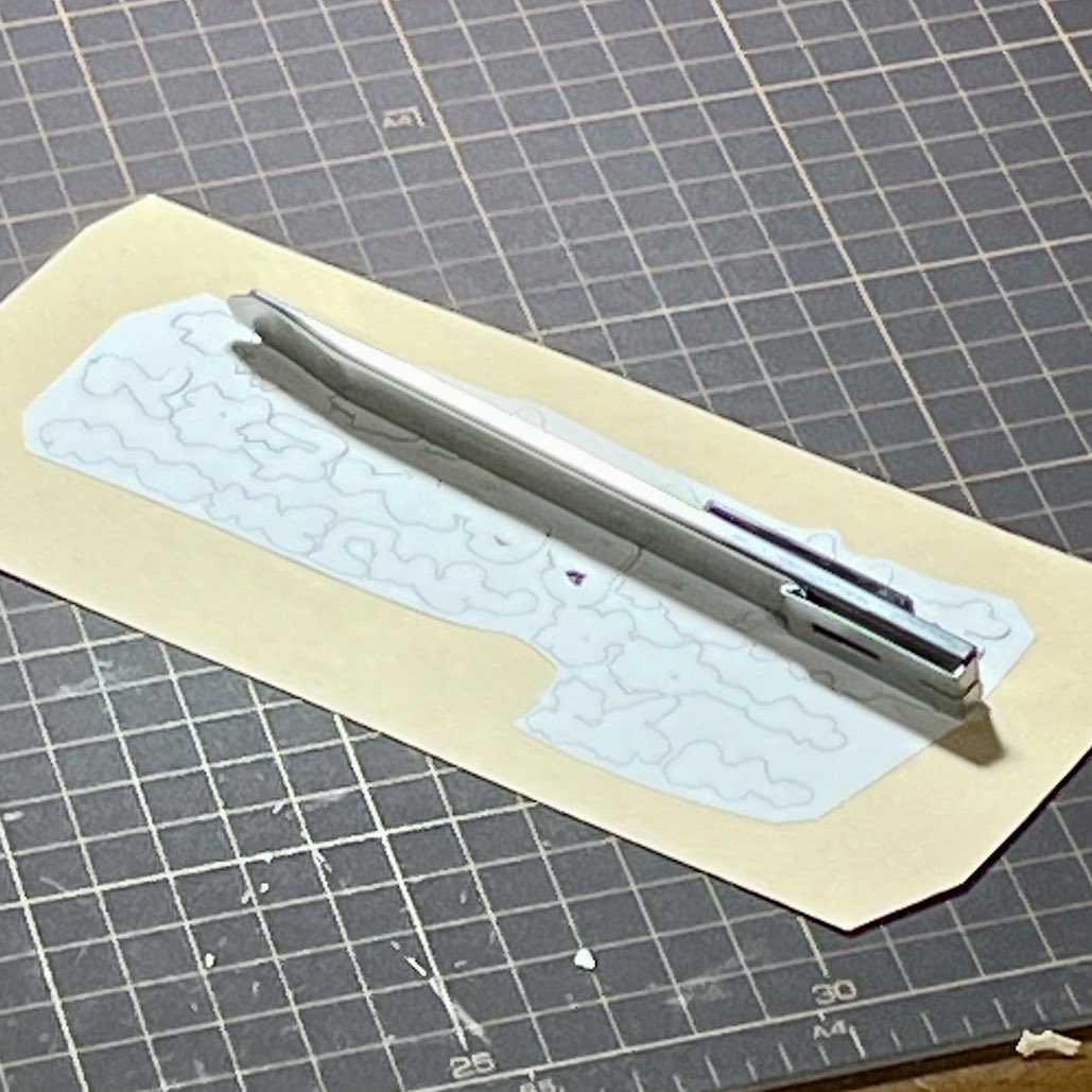 fesmatsu's tweet image. 立体切り文字アーティスト、笹尾真さん。
作業風景も見させて頂きました。緻密な工程を経た、文字の力を感じさせる作品。素敵です。
#とれせん
#こだわりびとをたずねて
#APIO
#アピオジムニー