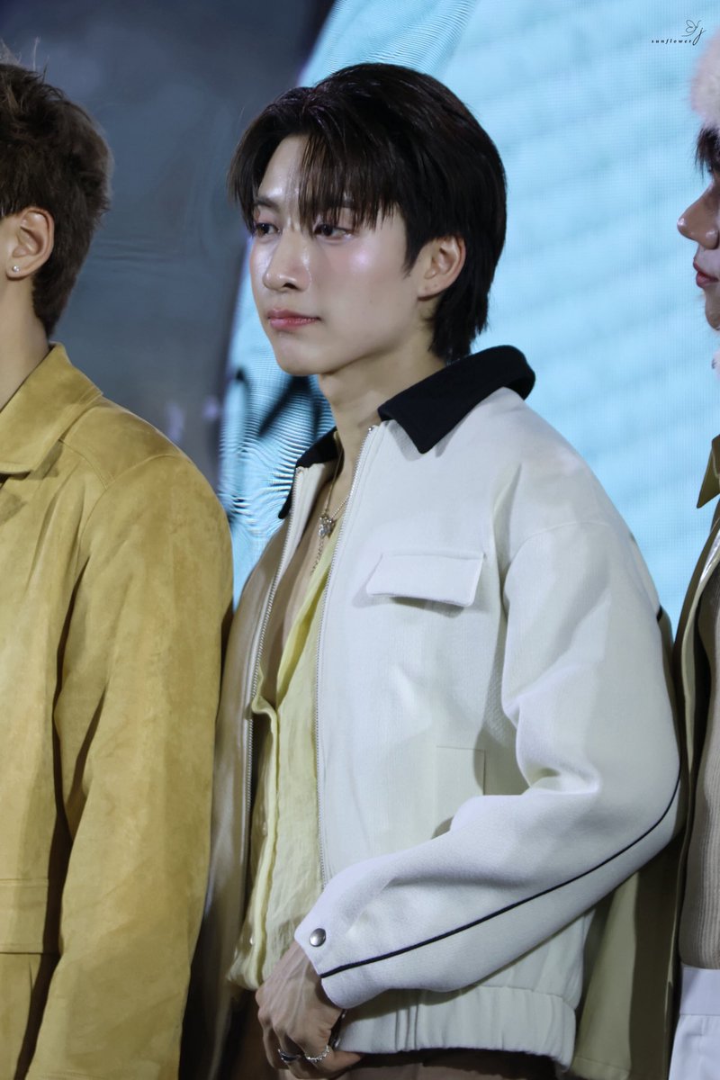270925

💖✨

#CTWFashionCitizensxPERSES
#PERSES_TH #JUNG_PERSES