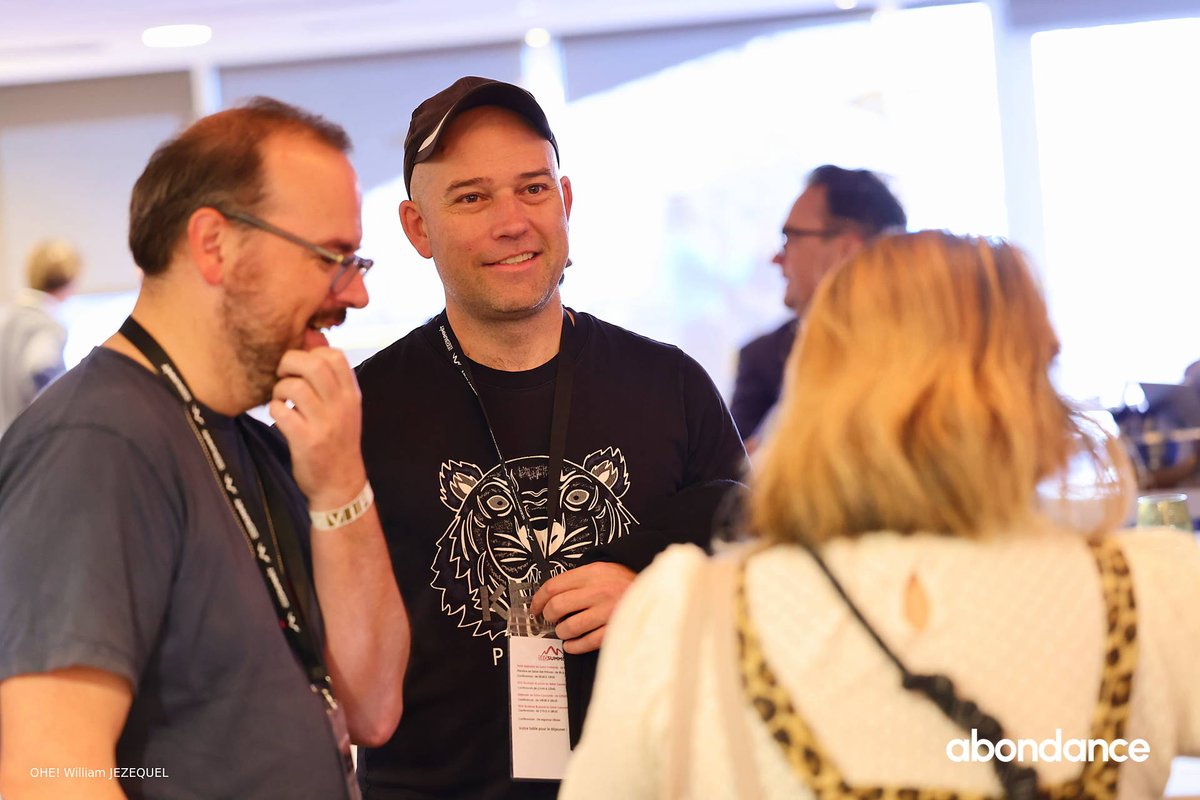 abondance_com's tweet image. La qualité du #SEO à la française en une seule photo 😎

#seosummit