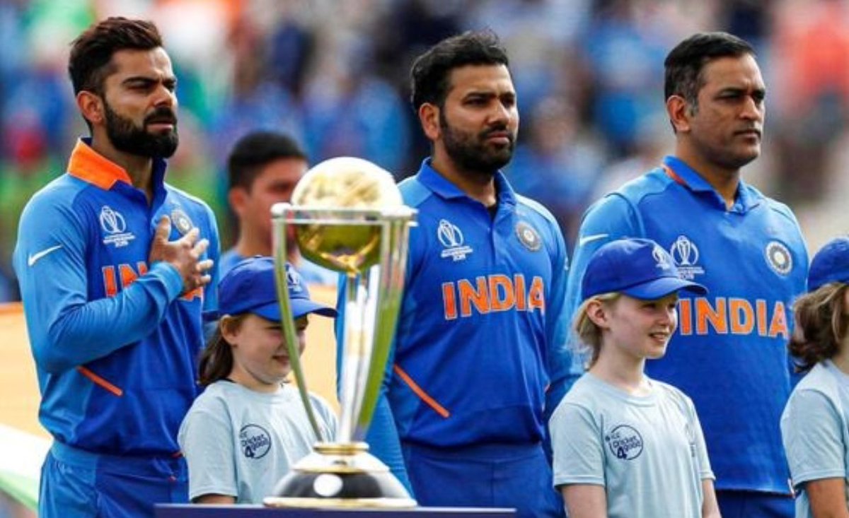 CricCrazyJohns's tweet image. Glenn Maxwell picks his combined India - Australia - England ODI 11: [Fox Cricket]

Sachin, Rohit, Kohli, Ponting, Bevan, Watson, Dhoni (WK), Lee, Kumble, Bumrah, McGrath.
