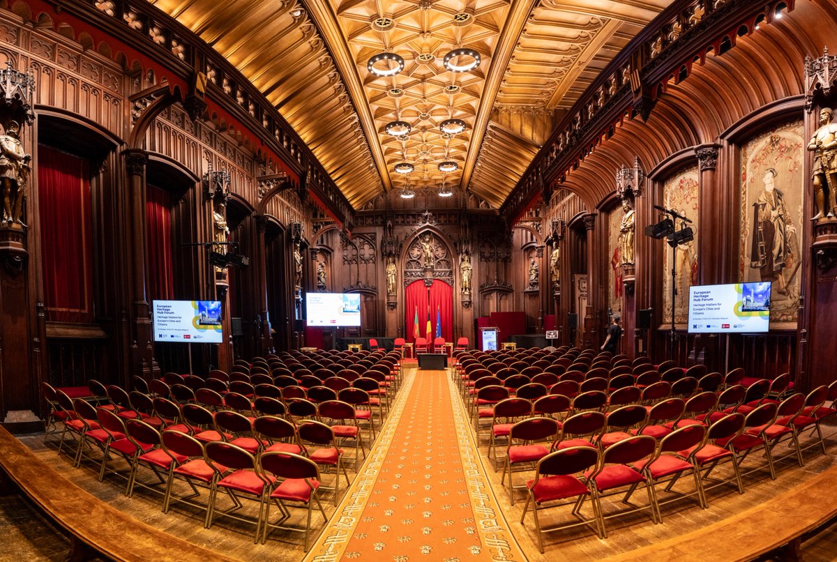EurHeritageHub's tweet image. 👋 We&apos;re at Brussels Town Hall today for the #HubForum, where we’ll discuss how European policy can better support community-rooted #Heritage, #CivicParticipation, #Democracy and #CulturalRights across Europe.

A sneak preview of our speakers today 👇🧵
