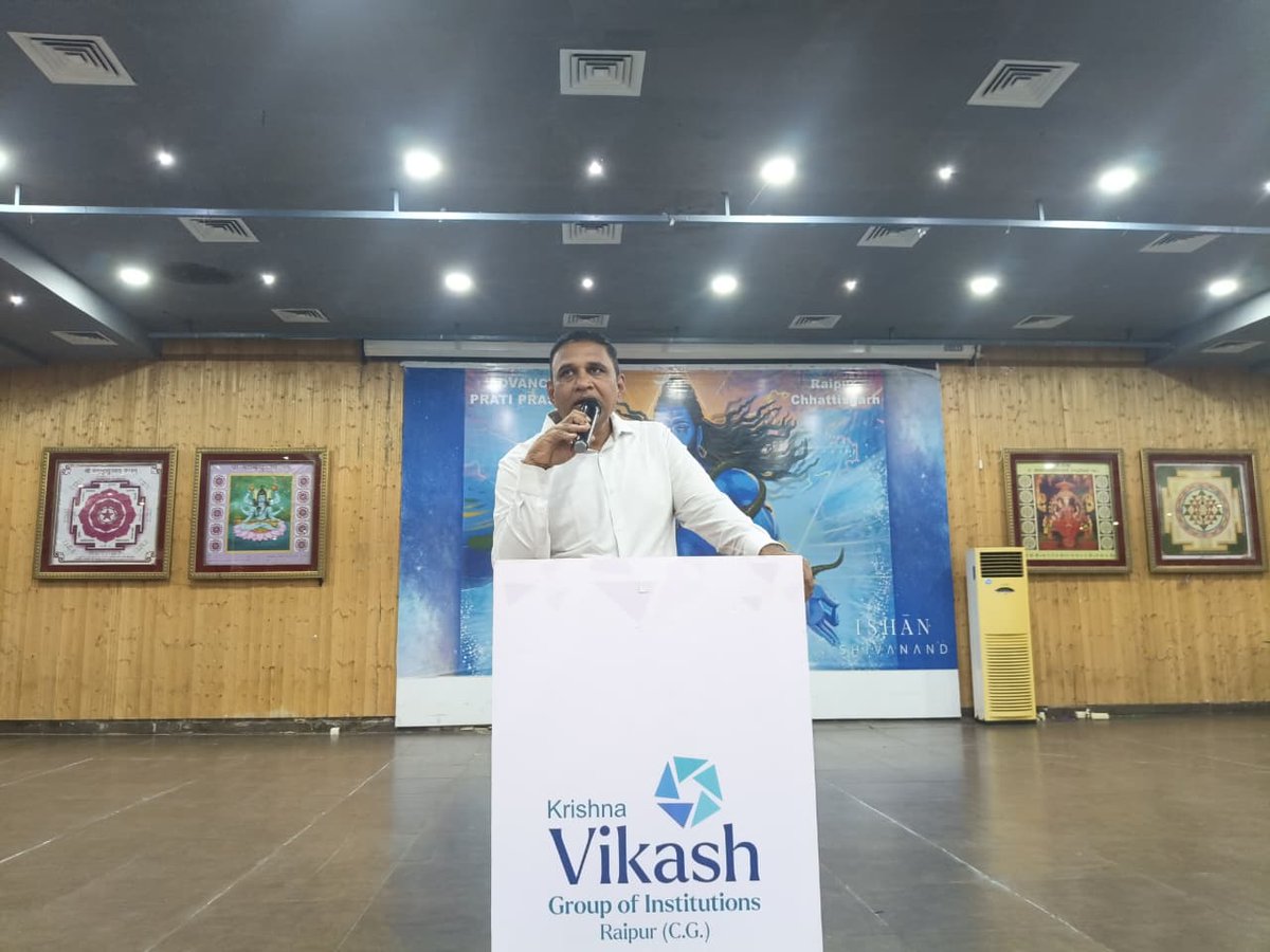 iamdmkrishna's tweet image. A disciplined student is a strong thinker. At Krishna Vikash Global School, Raipur, we nurture discipline and determination to shape future leaders with strong character and values.

#krishnavikash #kvgi #krishnavikashraipur #motivation