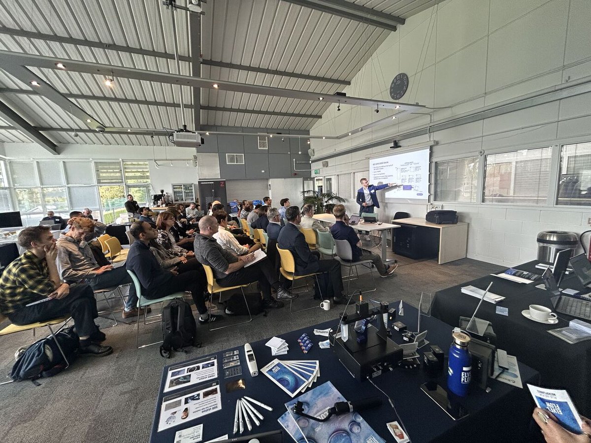 elveflow's tweet image. 🌍 Elveflow at the Microfluidics Consortium in Cambridge 🇬🇧!
Louise &amp;amp; Camille joined inspiring talks, shared our expertise, and reconnected with the microfluidics community.
Big thanks to Peter Hewkin &amp;amp; all participants! 🙌
#Microfluidics #Elveflow #Innovation