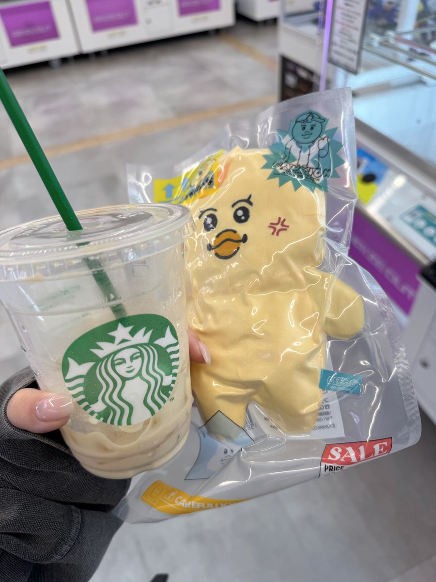 んぽちゃむ好きだからコラボ行ってきたちゃむ(2回目ちゃむ)

2年前ぐらいから語尾にちゃむってつけてるちゃむ
楽しくなるとちゃむりはじめるちゃむ

ちゃむりすぎ‼️
マカロンでいいちゃむか❓