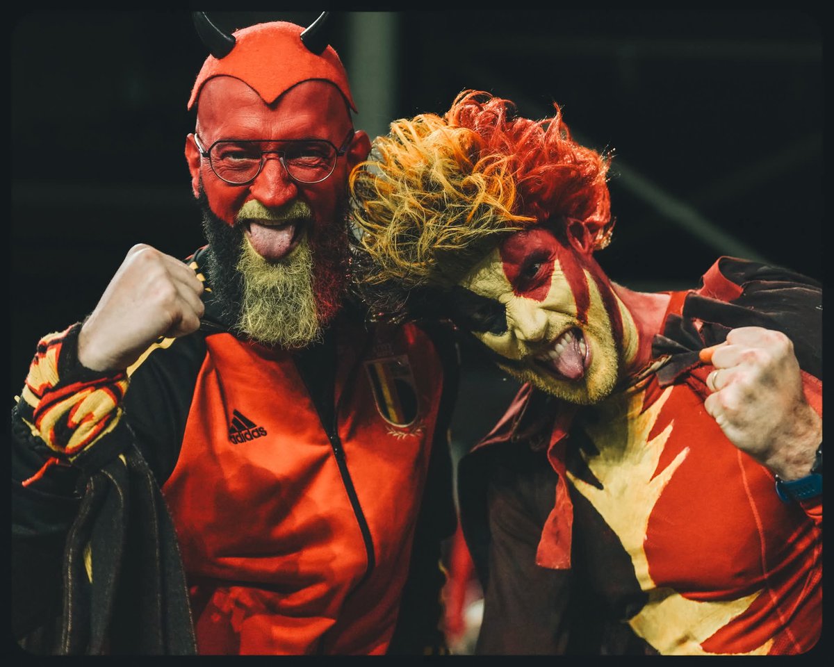 Sideline Snaps tweet media