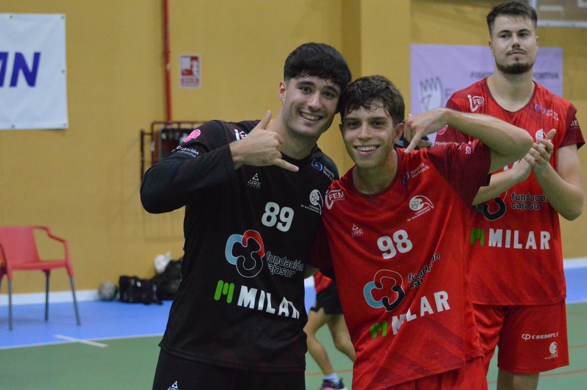 Better call 🤙🏻 📱 Burgos Connection