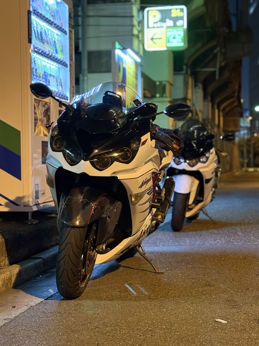 リゼウィチ 2011 Kawasaki ZX10R Street Slayer Slip On – Titanium – Shop