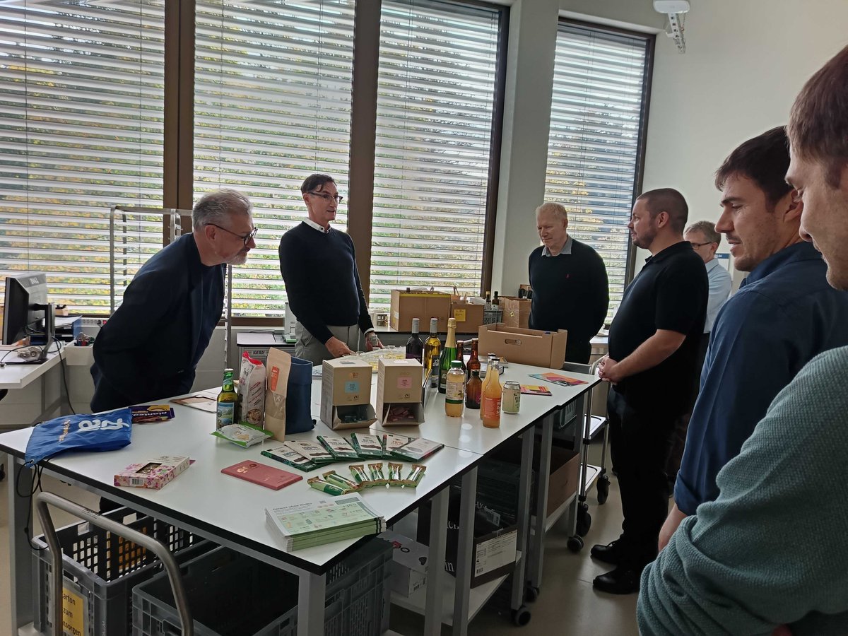 hpcch's tweet image. On Oct. 10, 2025 @zhaw hosted the hpc-ch forum on the Financial Aspects of HPC. Great talks, guided tours, and a lively community session where participants chose the next forum topic! Thanks to all who joined! hpc-ch.org