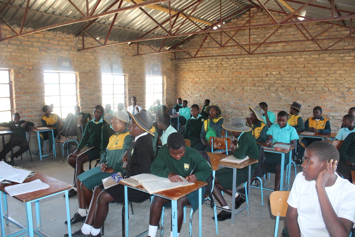 This year, 17 of our beneficiaries are sitting for their final examinations: 2 in Grade 7, 8 at O Level, and 7 at A Level.
The ADF team wishes these determined changemakers the very best as they take this important step toward their future. You've got this!
#Sharehope #exam