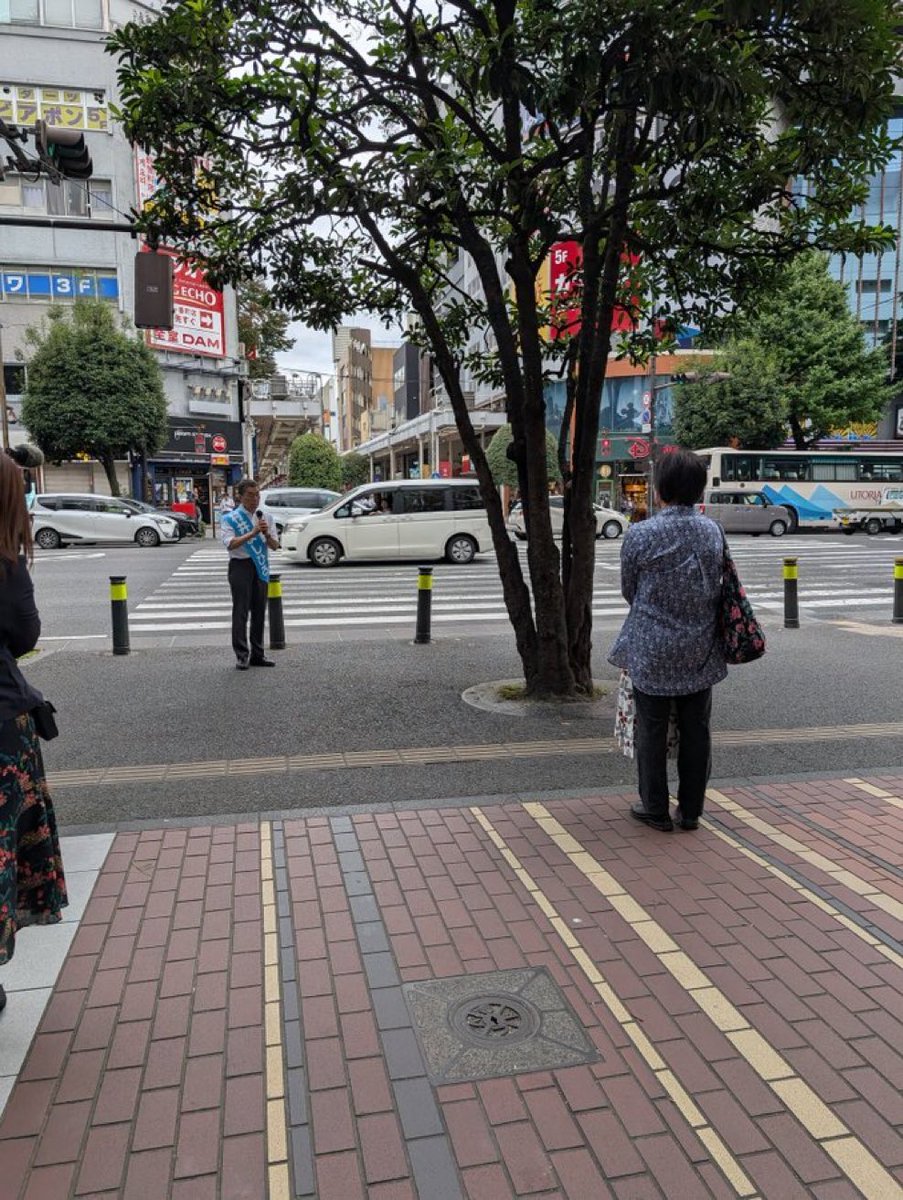 <a href="/otonanoikenga/">大人の意見が聞きたい</a> 村井に甘い汁を吸わせてもらってる企業だろうな。実際は村井の演説聞くやつなんてほとんどいない